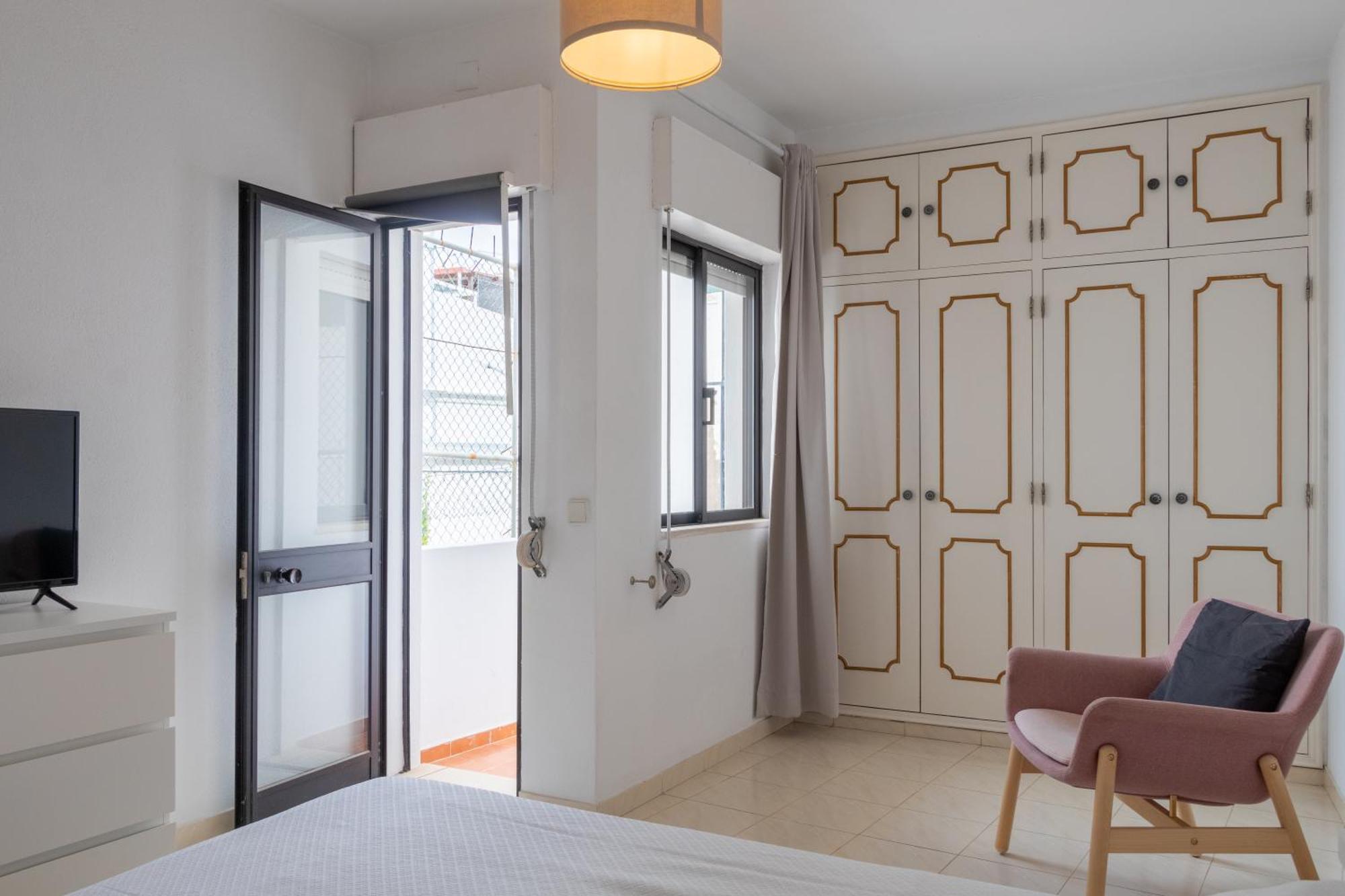 Blife Martinya House - Private Rooms And Apartments オリョン エクステリア 写真