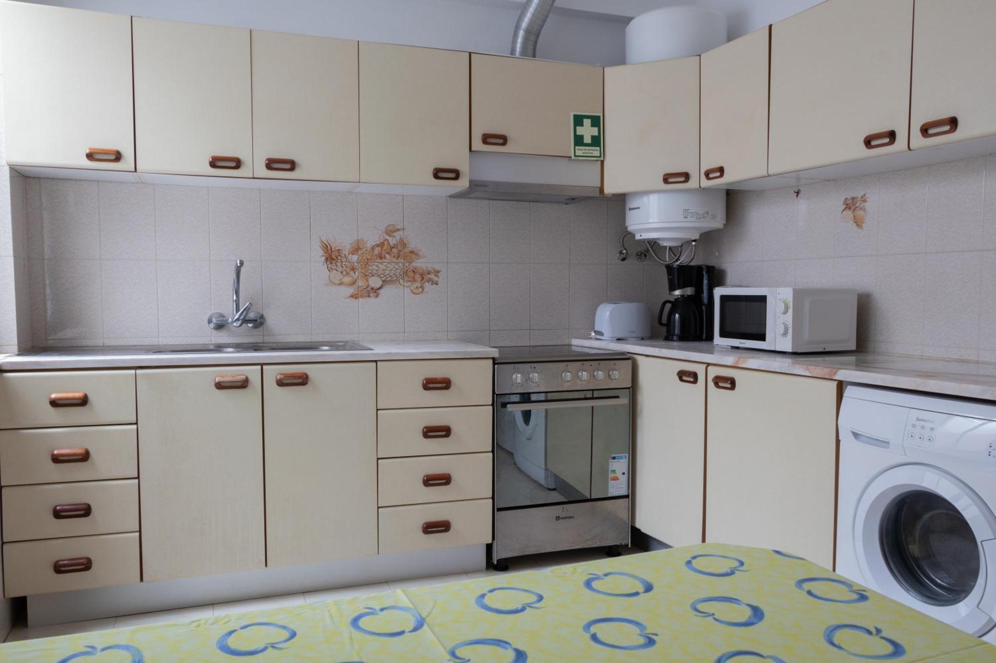 Blife Martinya House - Private Rooms And Apartments オリョン エクステリア 写真